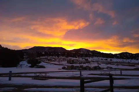 BV Overlook Camp & Lodging