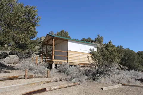 BV Overlook Camp & Lodging