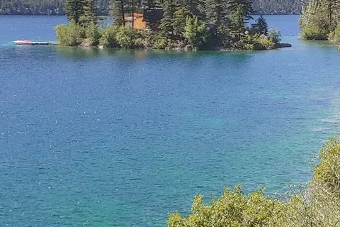 Marble Canyon Provincial Park