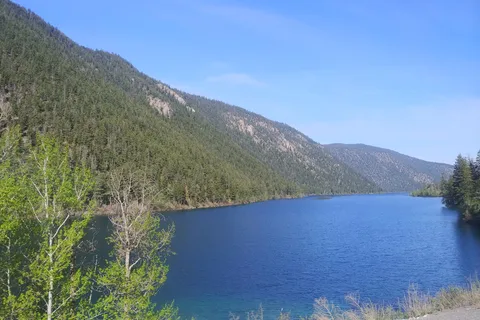 Marble Canyon Provincial Park