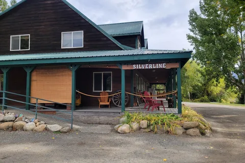 Silverline Lakeside Resort