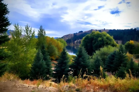 Silverline Lakeside Resort