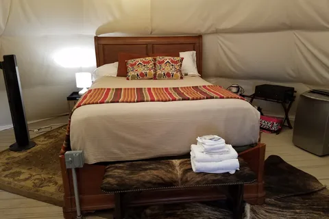 Mystic Quarry Resort