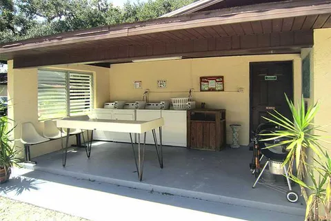 Riverside Lodge RV Resort