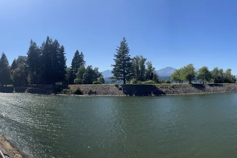 Port of Cascade Locks Campground
