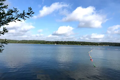 Joe's Place Marina and Resort - Medina Lake