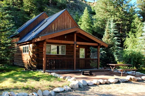 Three Rivers Resort and Outfitting
