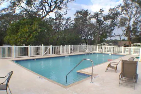 Lake Josephine RV Resort