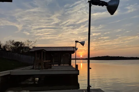Diving Dolphins RV Park