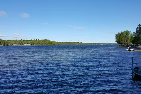 Serenity Bay Cottage and RV Park
