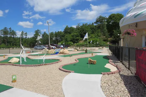 Yogi Bear's Jellystone Park™ Camp-Resort: Cranberry Acres in Carver, MA