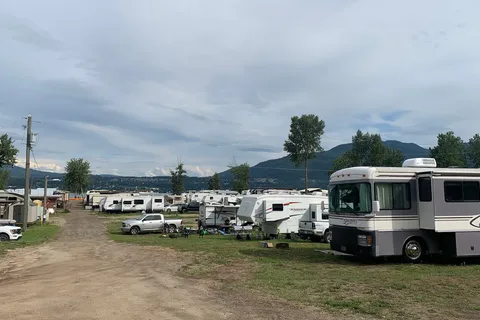 Sandy Point Beach Campground