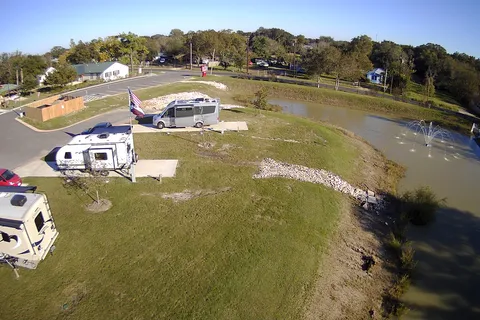 Hardy's Resort RV Park