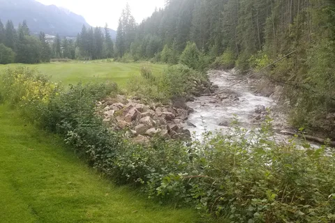 Golden Golf Club RV Park