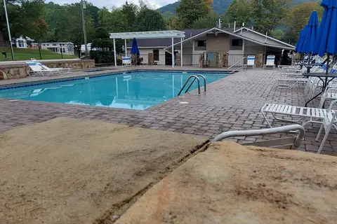 Mill Creek RV Park and Vacation Rentals