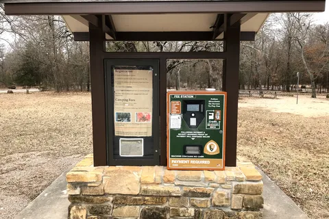 Rock Creek Campground - Chickasaw National Recreational Area