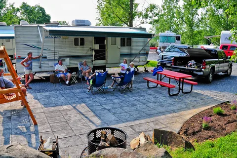 Elizabethtown / Hershey KOA Holiday