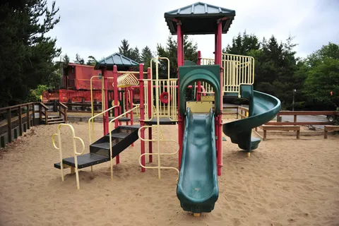 Oregon Dunes KOA Holiday