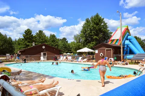 Pineland Camping Park