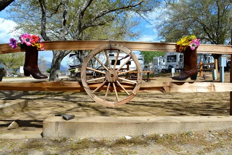 Lake Isabella / Kern River KOA