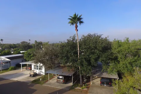 Bentsen Grove Resort Motorhome Park