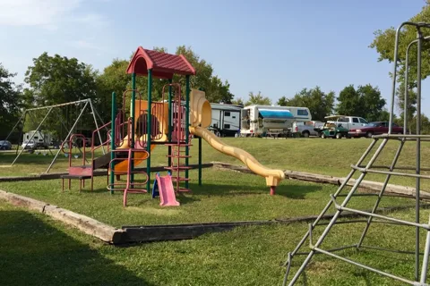 Walt's Four Seasons Campground and Country Store