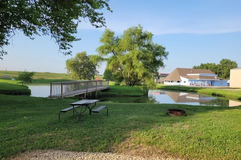 Walt's Four Seasons Campground and Country Store