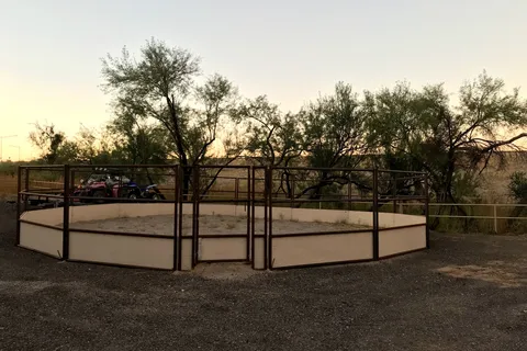 Loose Horse RV Park