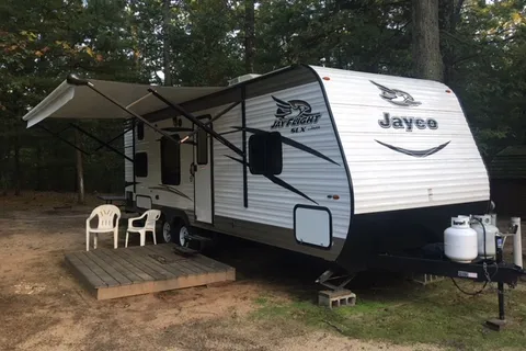Oak Knoll Family Campground