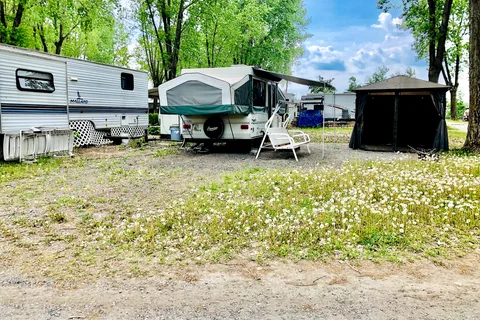 Camping Lac Du Repos