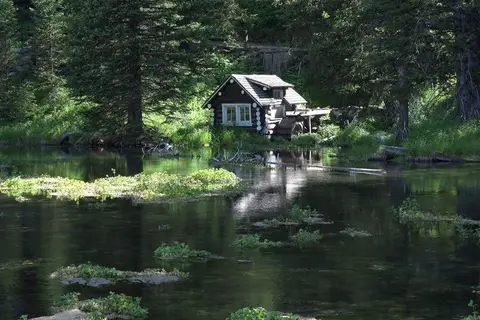 Yellowstone RV Park at Mack's Inn