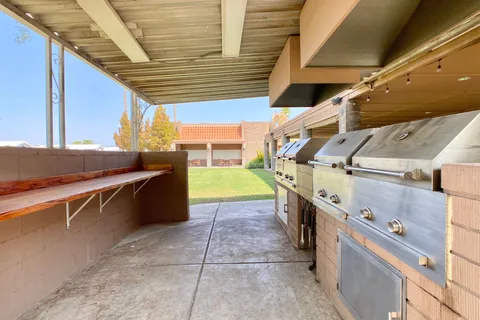 Superstition Sunrise RV Resort (55+)