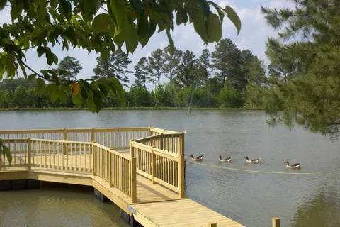 Parkers Crossroads RV Park and Campground
