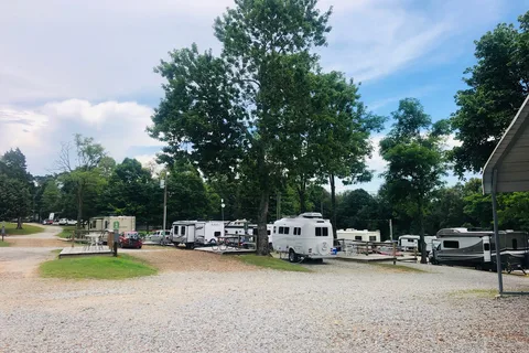 Parkers Crossroads RV Park and Campground