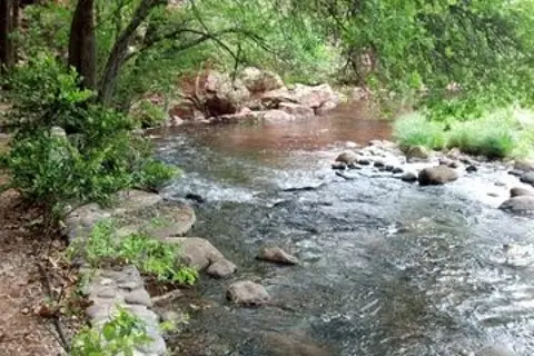 Oak Creek Mobilodge