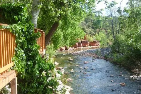 Oak Creek Mobilodge