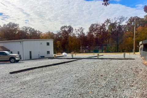 Firehouse Escape Lodge & RV Station