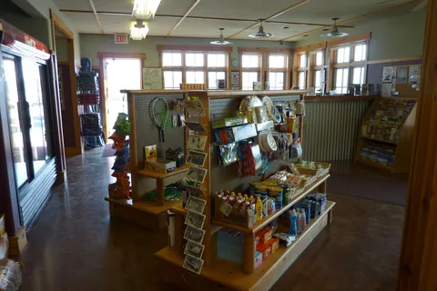 Yellowstone Holiday RV Campground & Marina