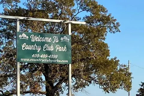 Country Club Park RV Resort