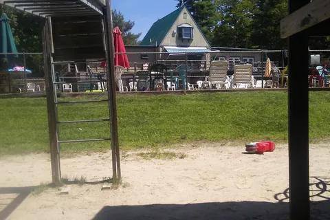 Bear's Pine Woods Campground and Resort