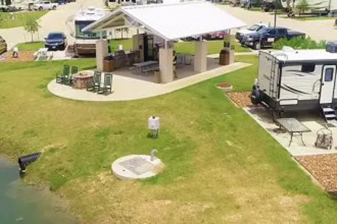Highway 6 RV Resort