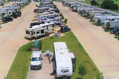 Highway 6 RV Resort
