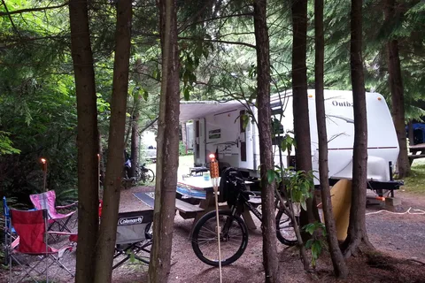 Eagles Nest Resort