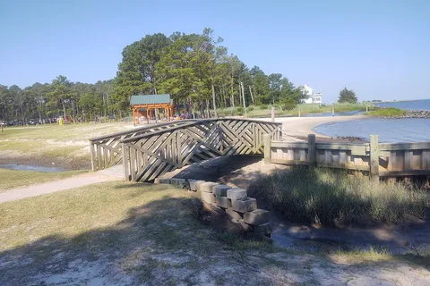Tall Pines Harbor Waterfront Campground