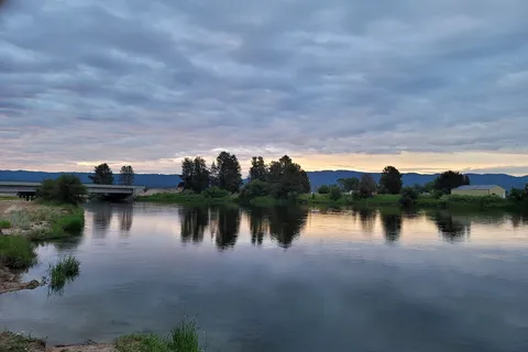 Arrowhead RV Park, Cascade, Id