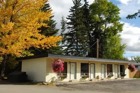 Coachlight Inn Motel