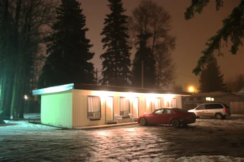 Coachlight Inn Motel