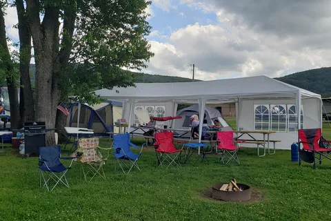 Lone Oak Camp Sites
