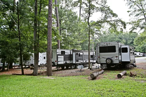 Lake Pines Campground and RV Park