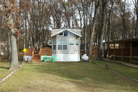 Woodhaven Lakes